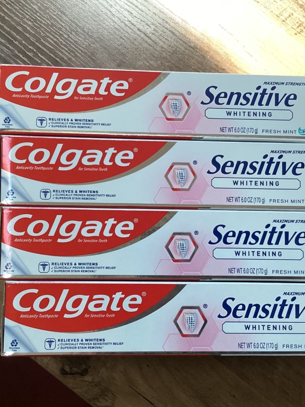 Colgate Sensitive Whitening Toothpaste 6oz Fresh Mint Gel Pack of 4 New